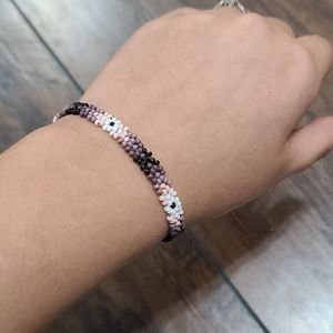 Handmade beadded bracelet